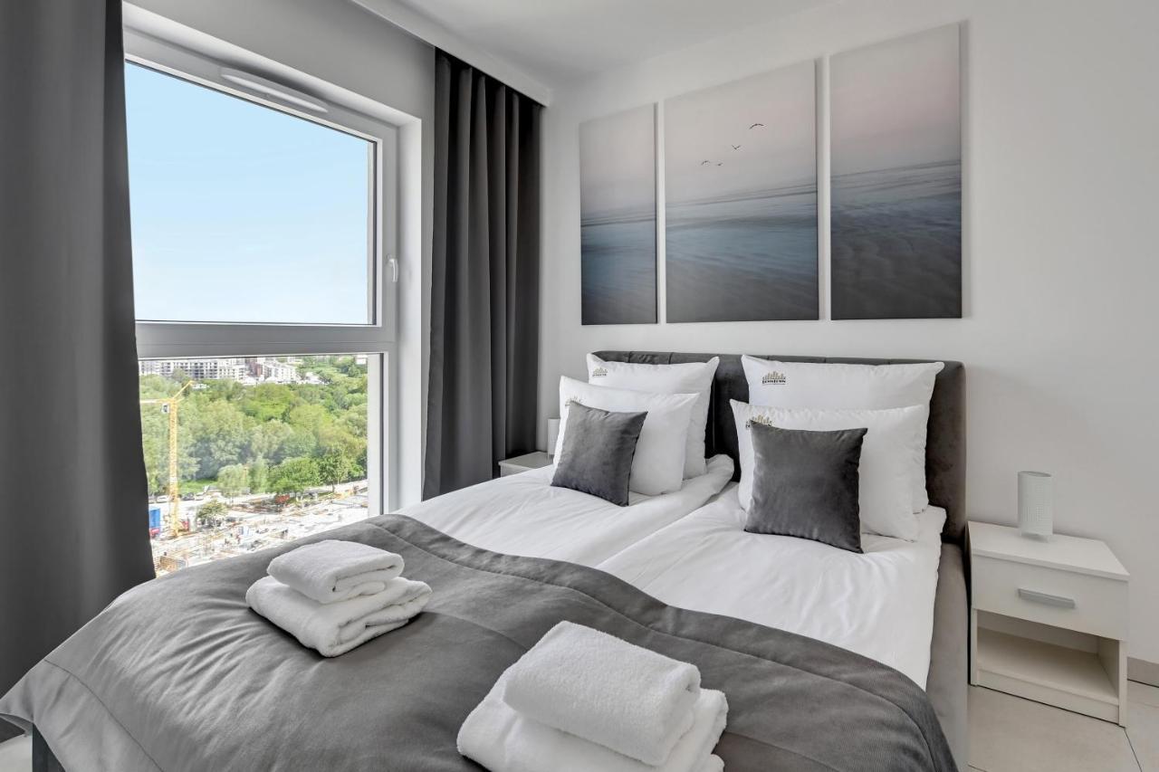 Sea View Letnica Tower & Sea View By Downtown Apartments 格但斯克 外观 照片